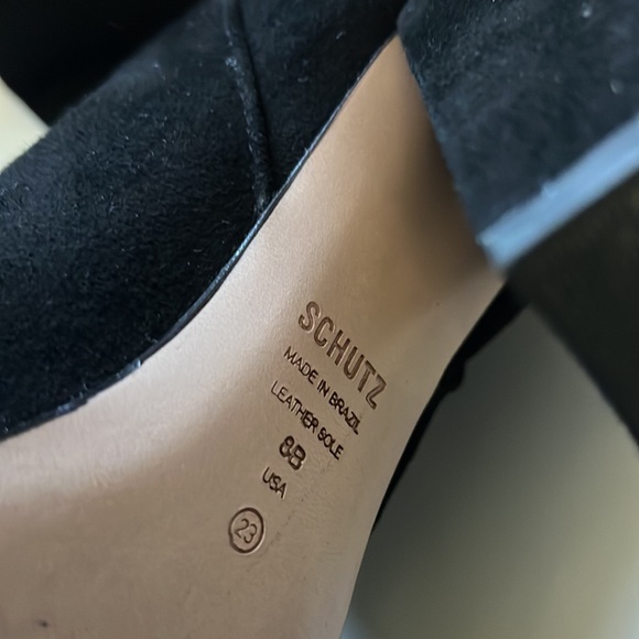 Schultz Suede pull up boot - Picture 5 of 7